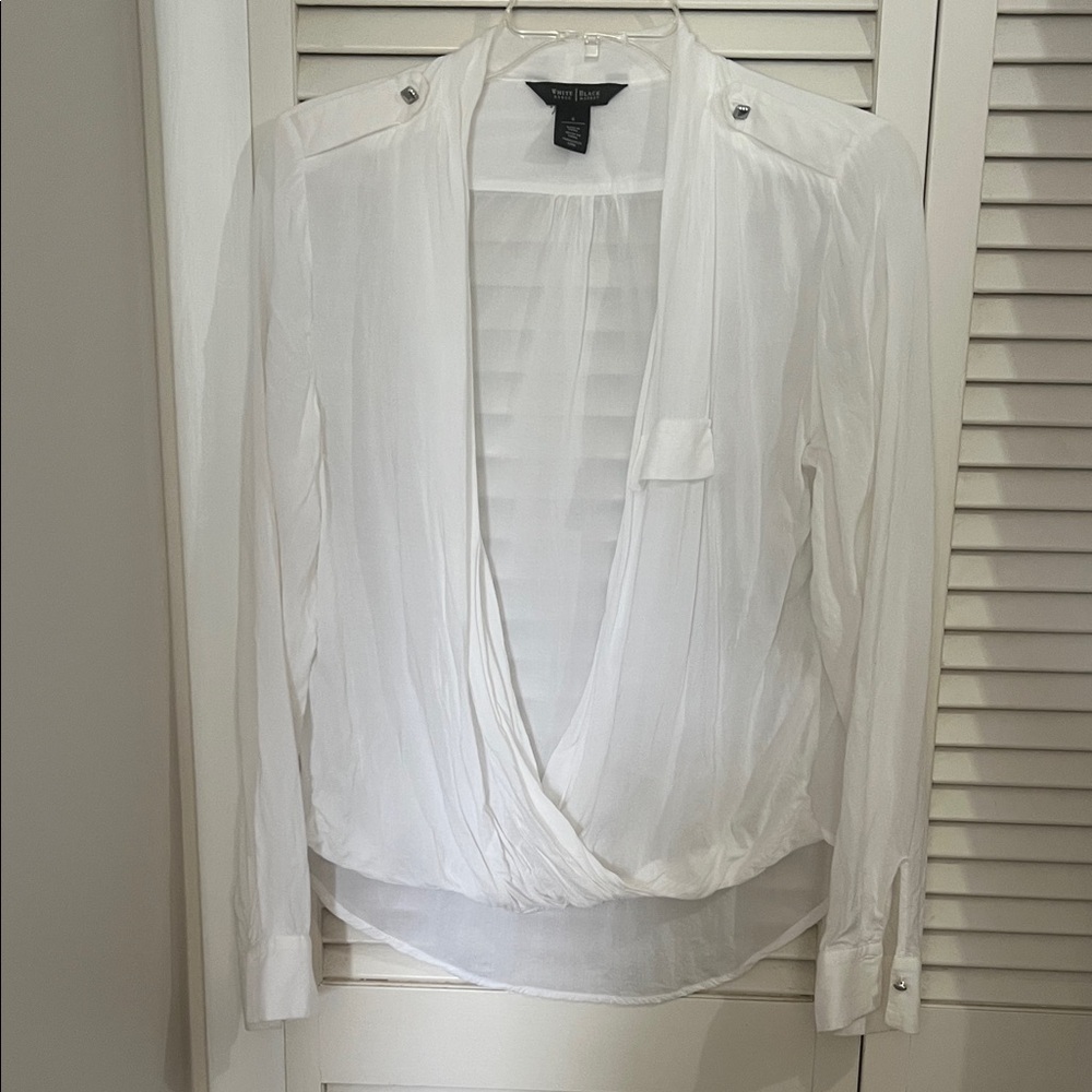 White House Black Market White Draped Blouse Women’s 6